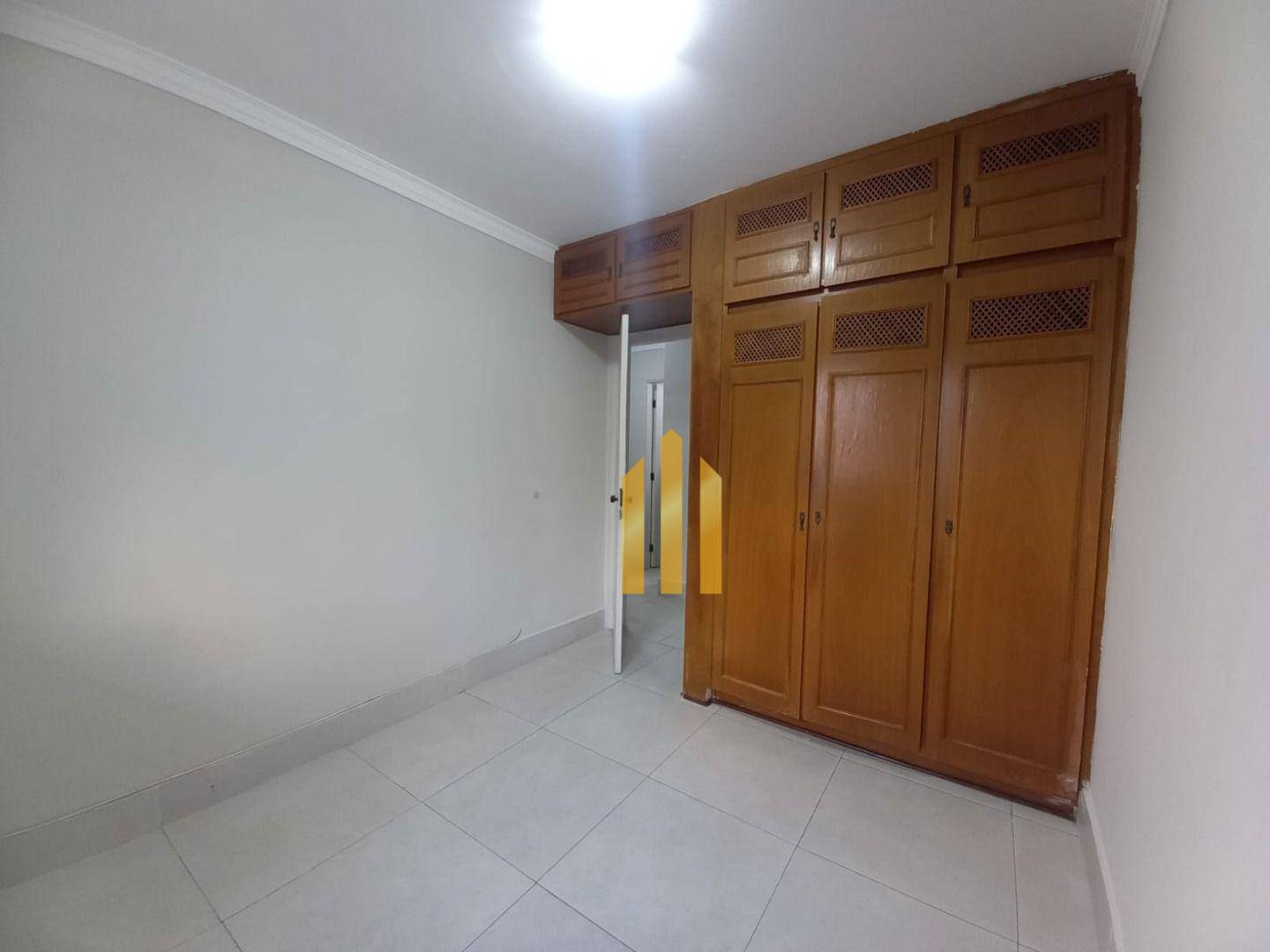 Apartamento para alugar com 3 quartos, 90m² - Foto 34