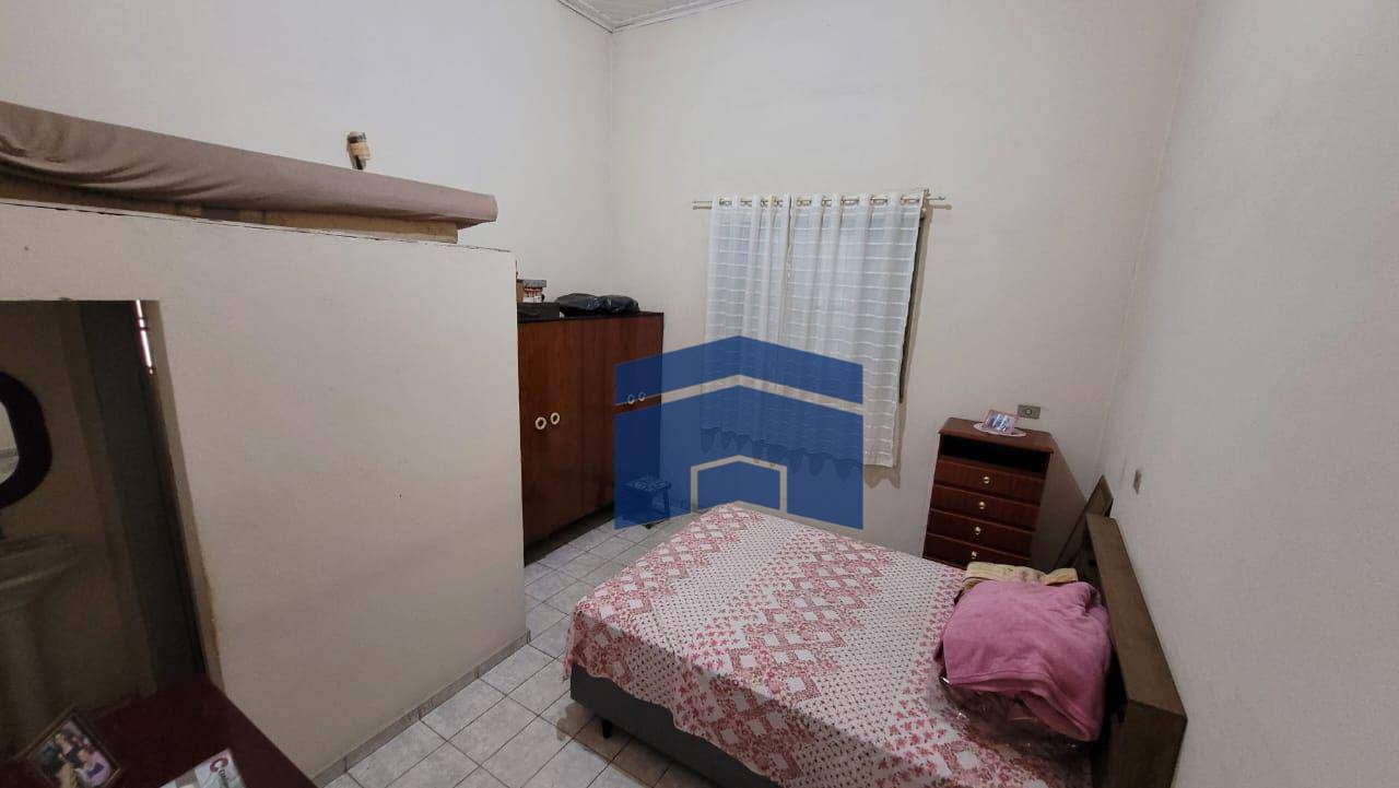 Casa à venda com 2 quartos, 89m² - Foto 11