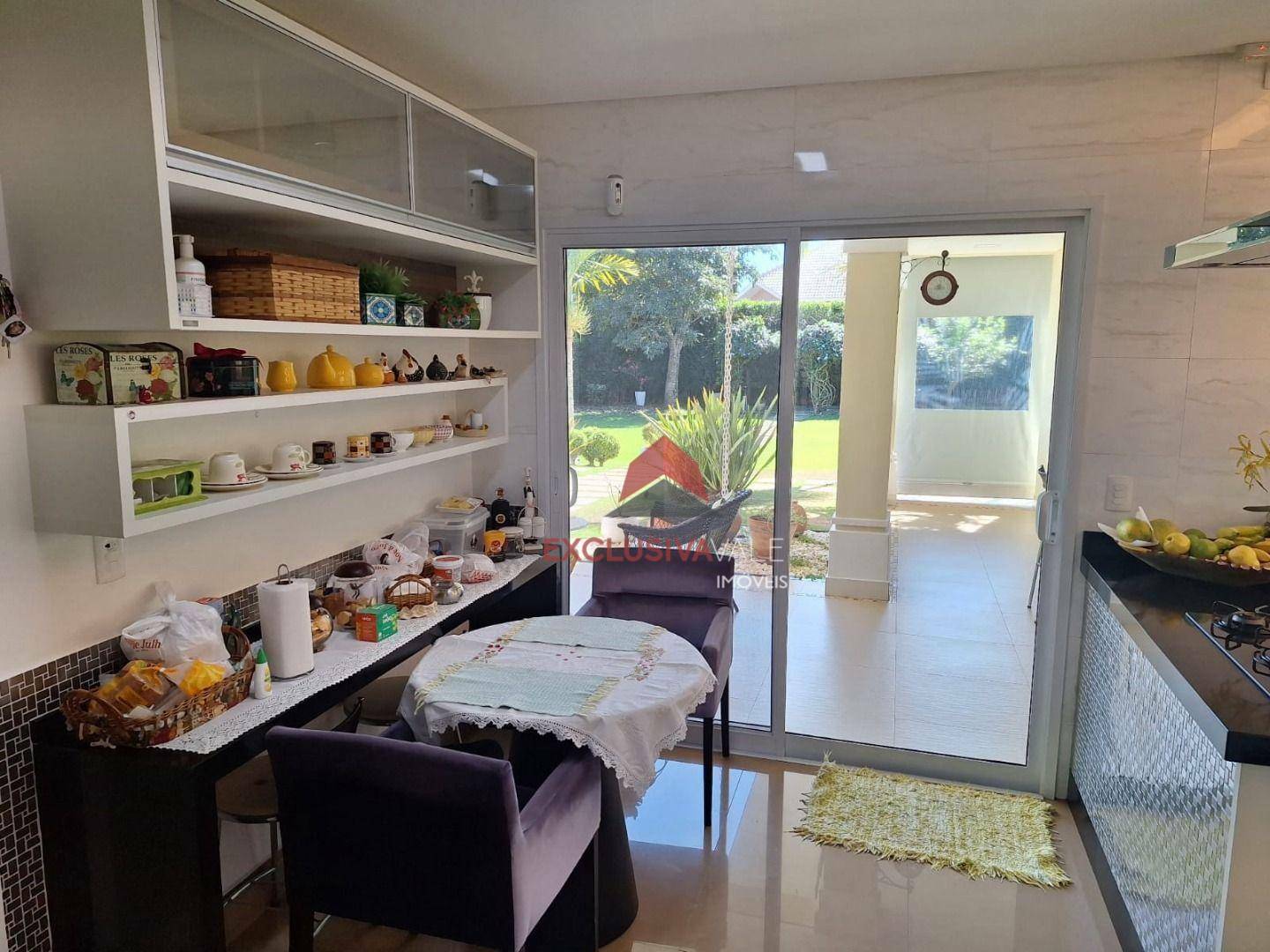 Casa de Condomínio à venda com 3 quartos, 410m² - Foto 20