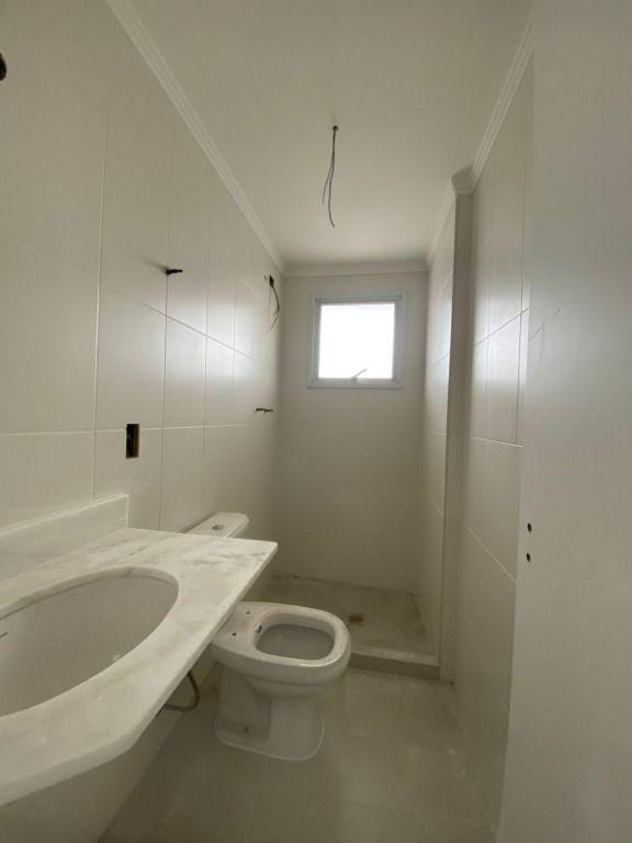 Apartamento à venda com 3 quartos, 139m² - Foto 18