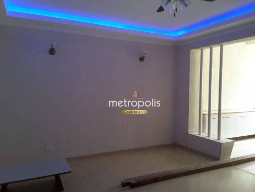 Sobrado à venda com 3 quartos, 180m² - Foto 2