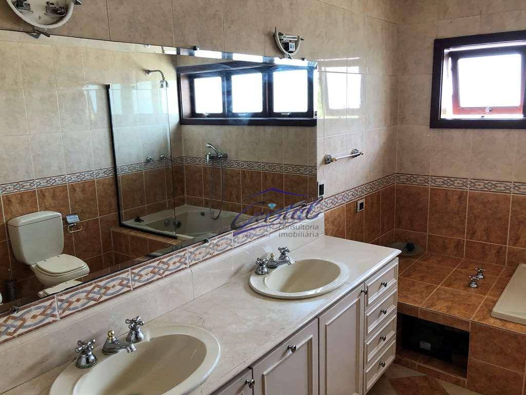 Casa de Condomínio à venda com 4 quartos, 468m² - Foto 30