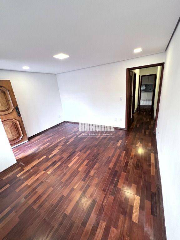 Sobrado à venda com 3 quartos, 140m² - Foto 3