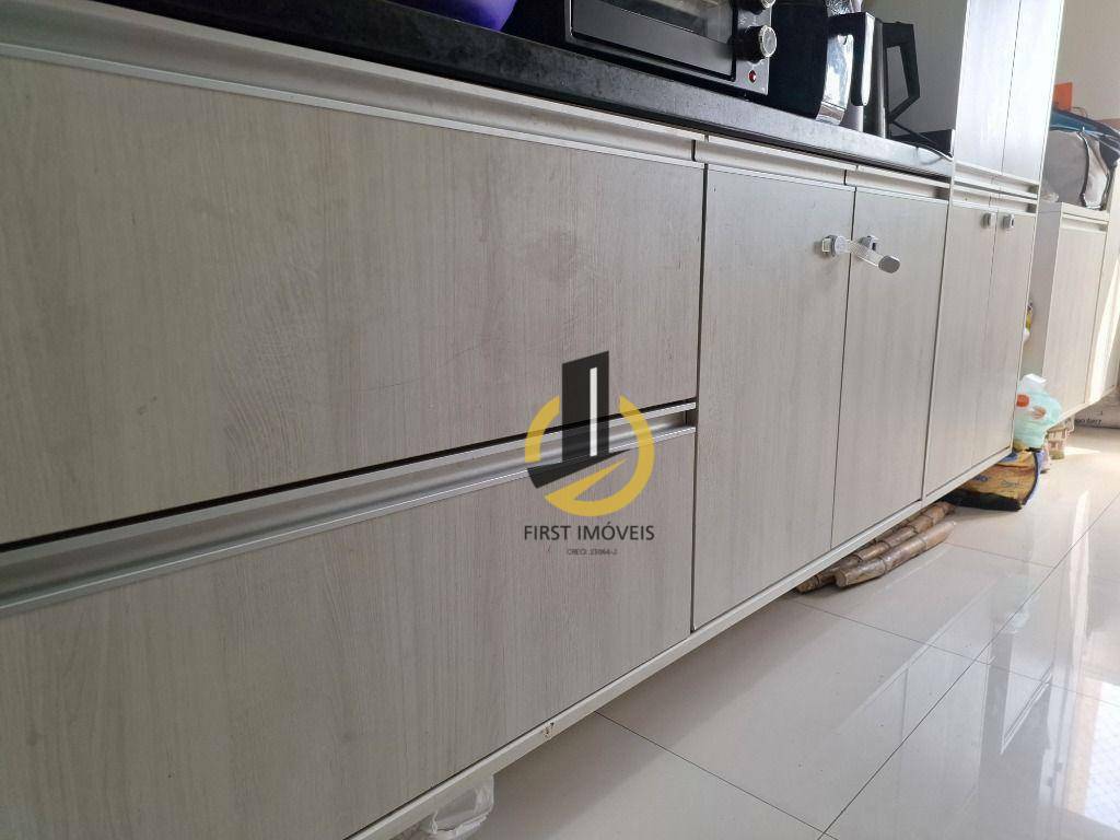 Apartamento à venda com 3 quartos, 94m² - Foto 31