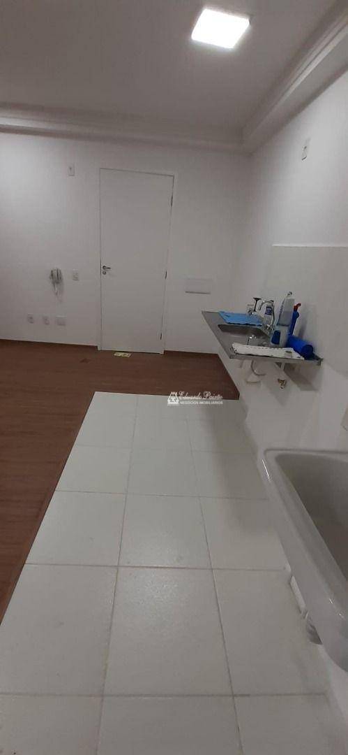 Apartamento à venda com 1 quarto, 32m² - Foto 18