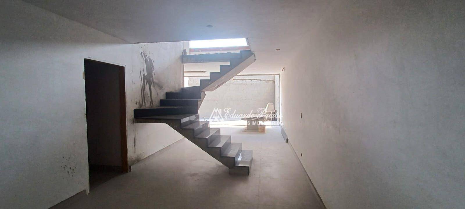 Sobrado à venda com 3 quartos, 200m² - Foto 5