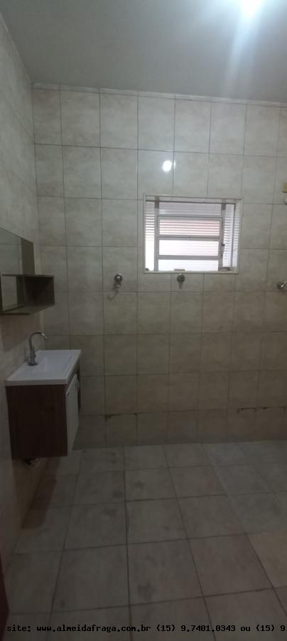 Casa para alugar com 2 quartos, 120m² - Foto 8