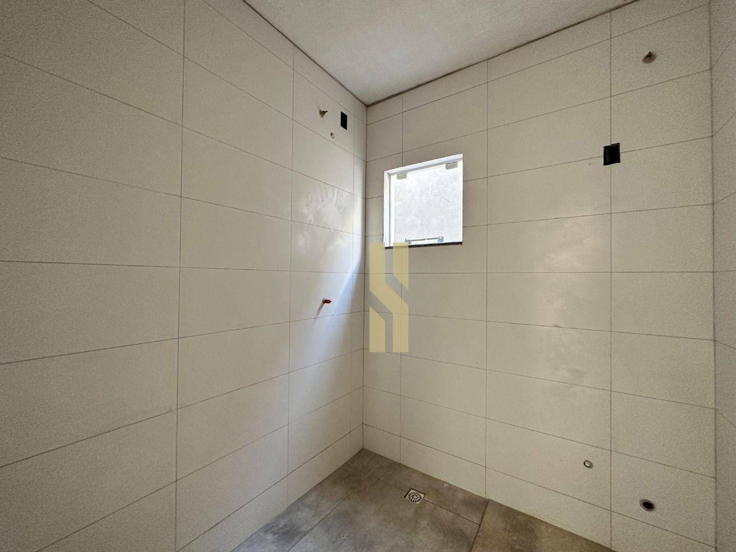 Casa à venda com 3 quartos, 104m² - Foto 3