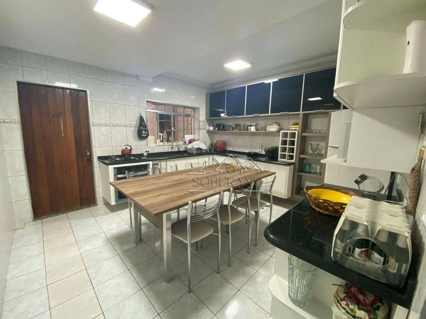 Sobrado à venda com 4 quartos, 180m² - Foto 18