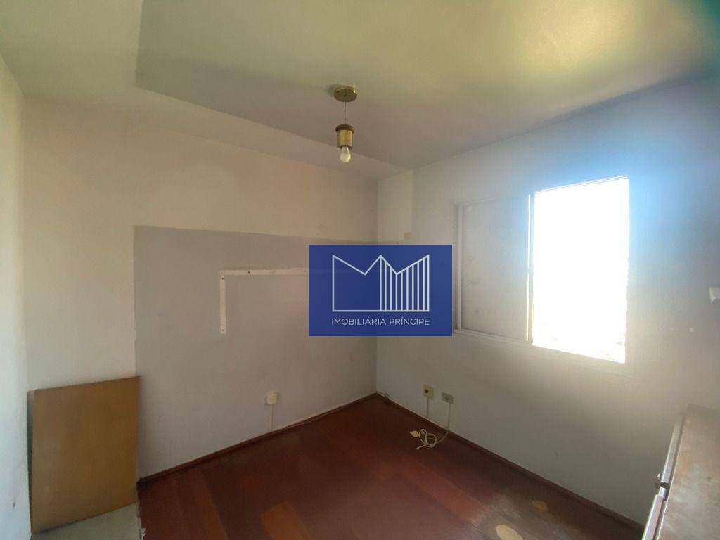 Apartamento à venda com 3 quartos, 95m² - Foto 18