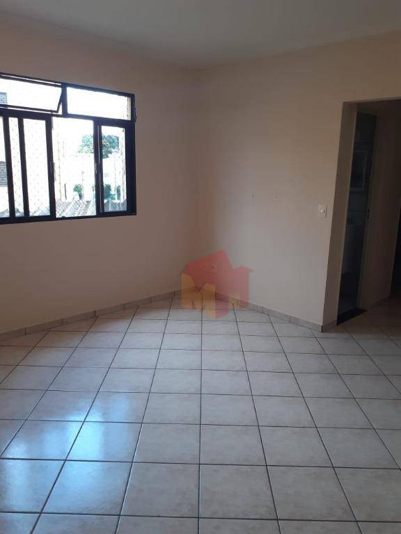 Apartamento à venda com 2 quartos, 62m² - Foto 14