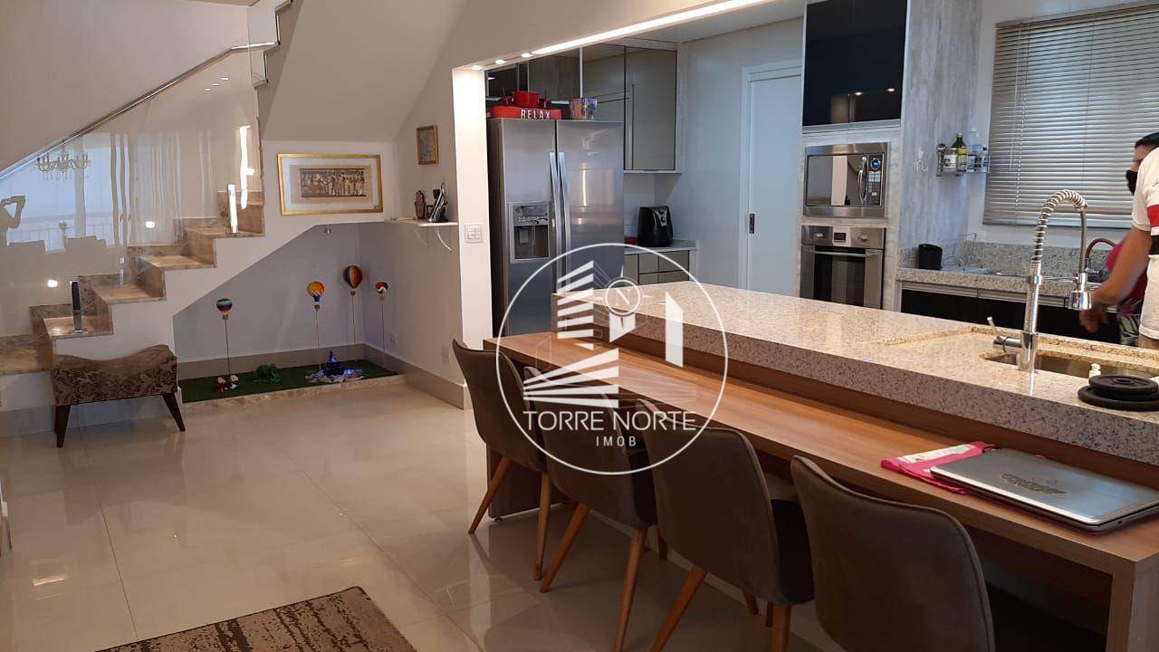 Cobertura, 4 quartos, 263 m² - Foto 3