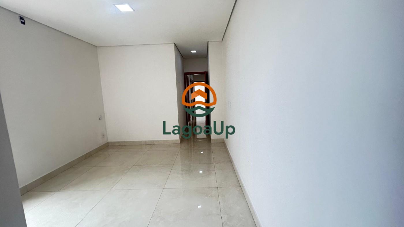 Casa à venda com 4 quartos, 132m² - Foto 5