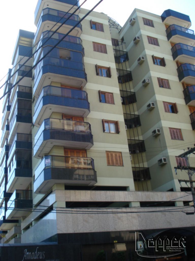 Apartamento à venda com 3 quartos, 116m² - Foto 1