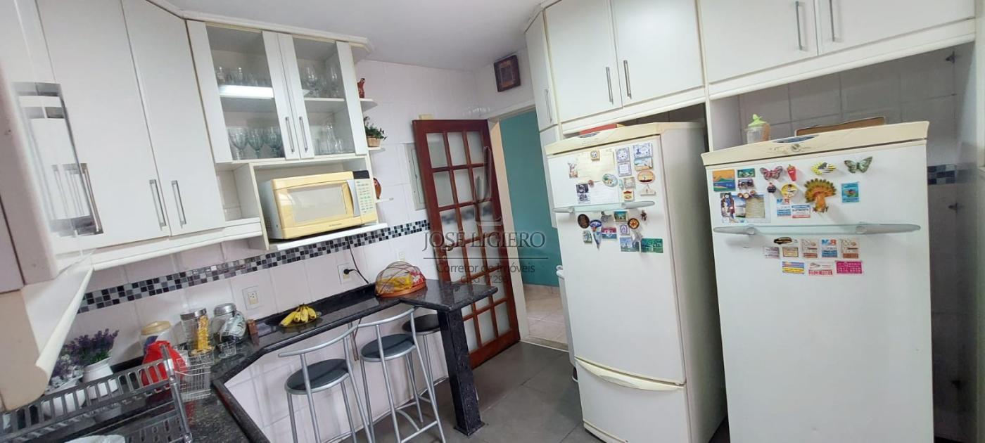 Apartamento à venda com 2 quartos, 80m² - Foto 20