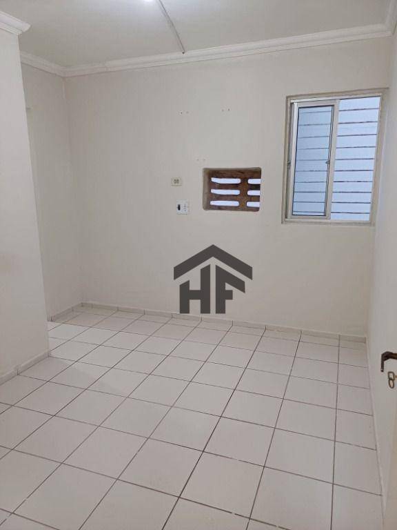 Apartamento à venda com 3 quartos, 75m² - Foto 9