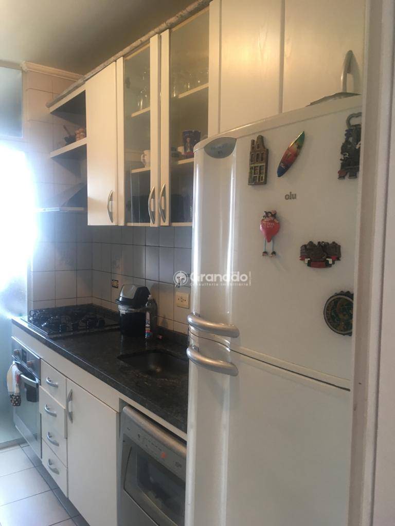 Apartamento à venda com 2 quartos, 59m² - Foto 8