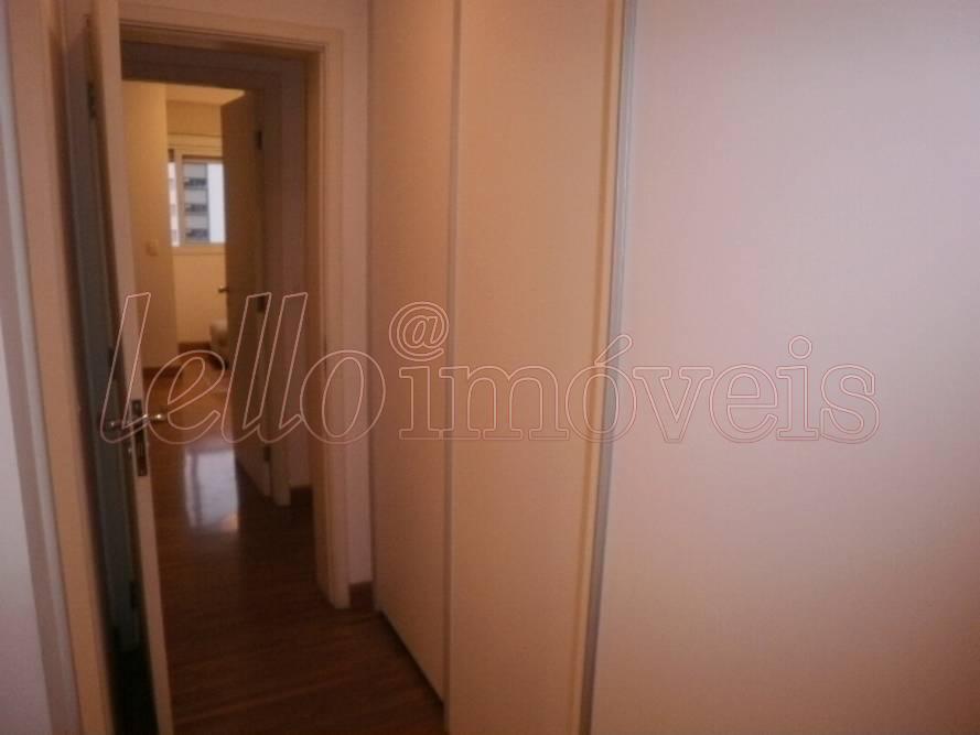 Apartamento para alugar com 2 quartos, 150m² - Foto 20