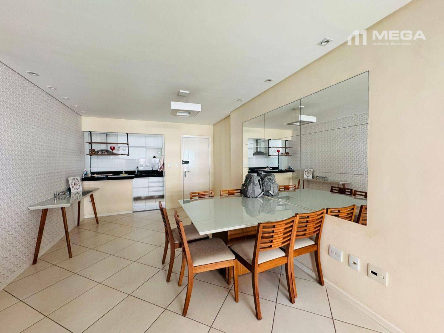 Apartamento à venda com 3 quartos, 120m² - Foto 4