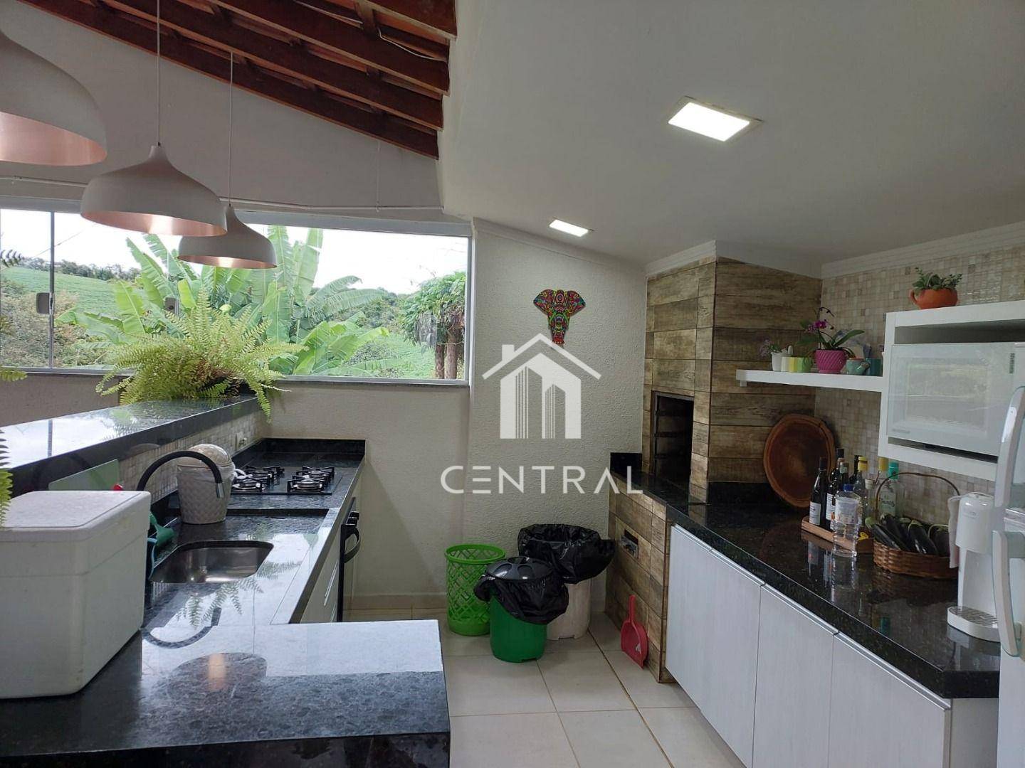 Casa, 3 quartos, 300 m² - Foto 2