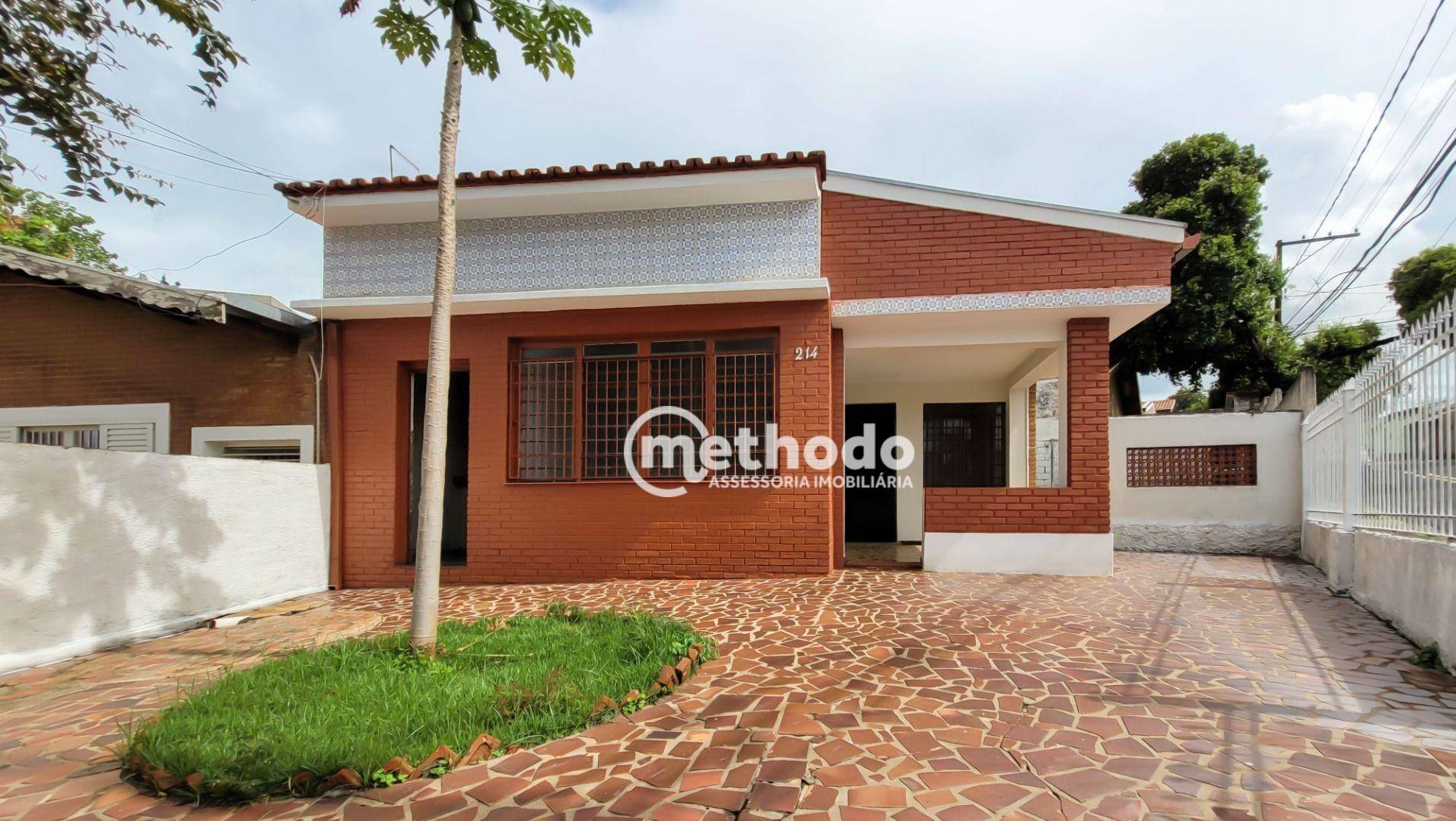 Casa para alugar com 3 quartos, 102m² - Foto 1