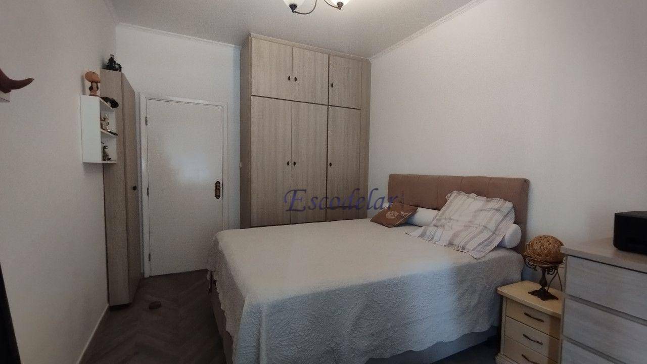 Apartamento à venda com 3 quartos, 158m² - Foto 10