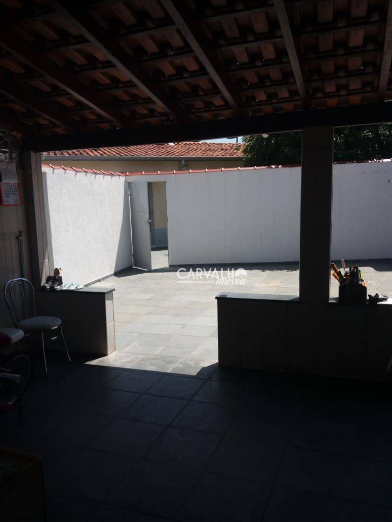 Casa à venda com 3 quartos, 280m² - Foto 25