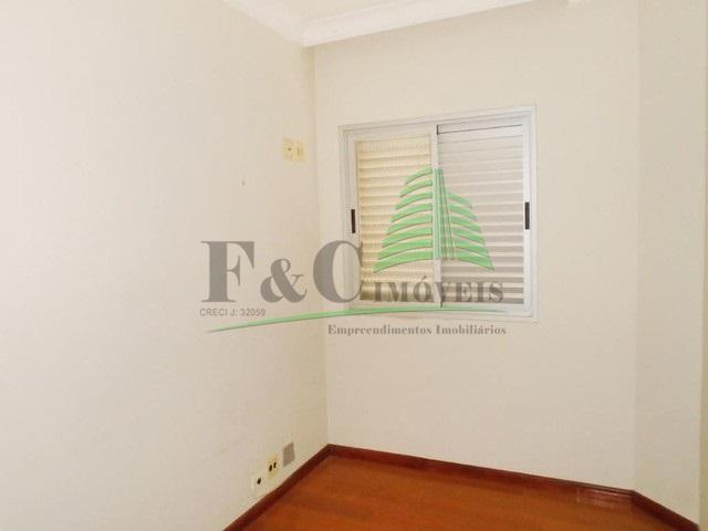 Apartamento à venda com 3 quartos, 72m² - Foto 11