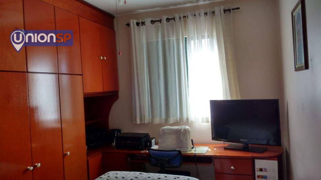 Apartamento à venda com 3 quartos, 64m² - Foto 2