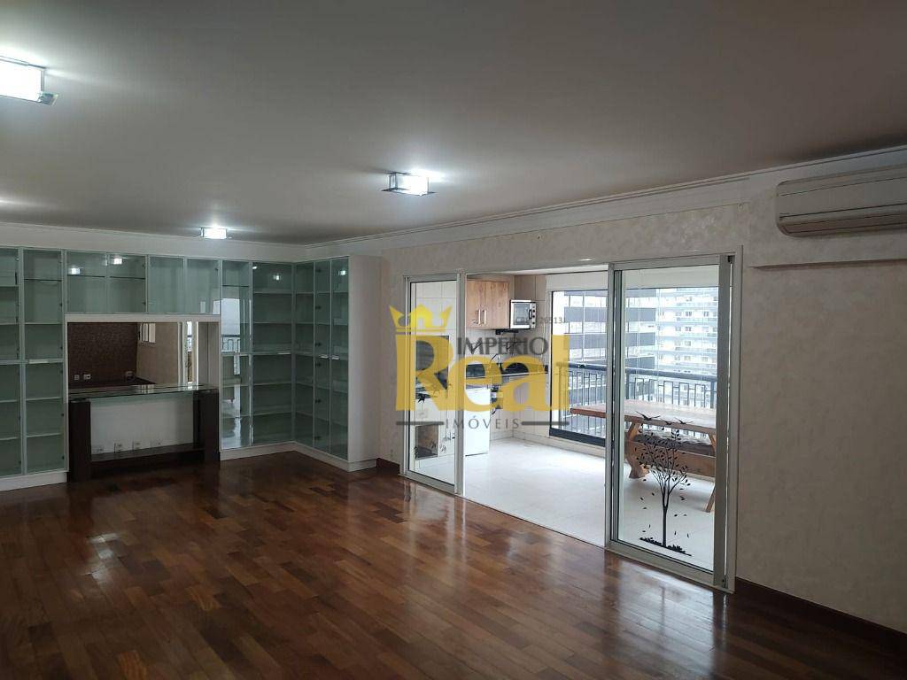 Apartamento à venda com 3 quartos, 160m² - Foto 1