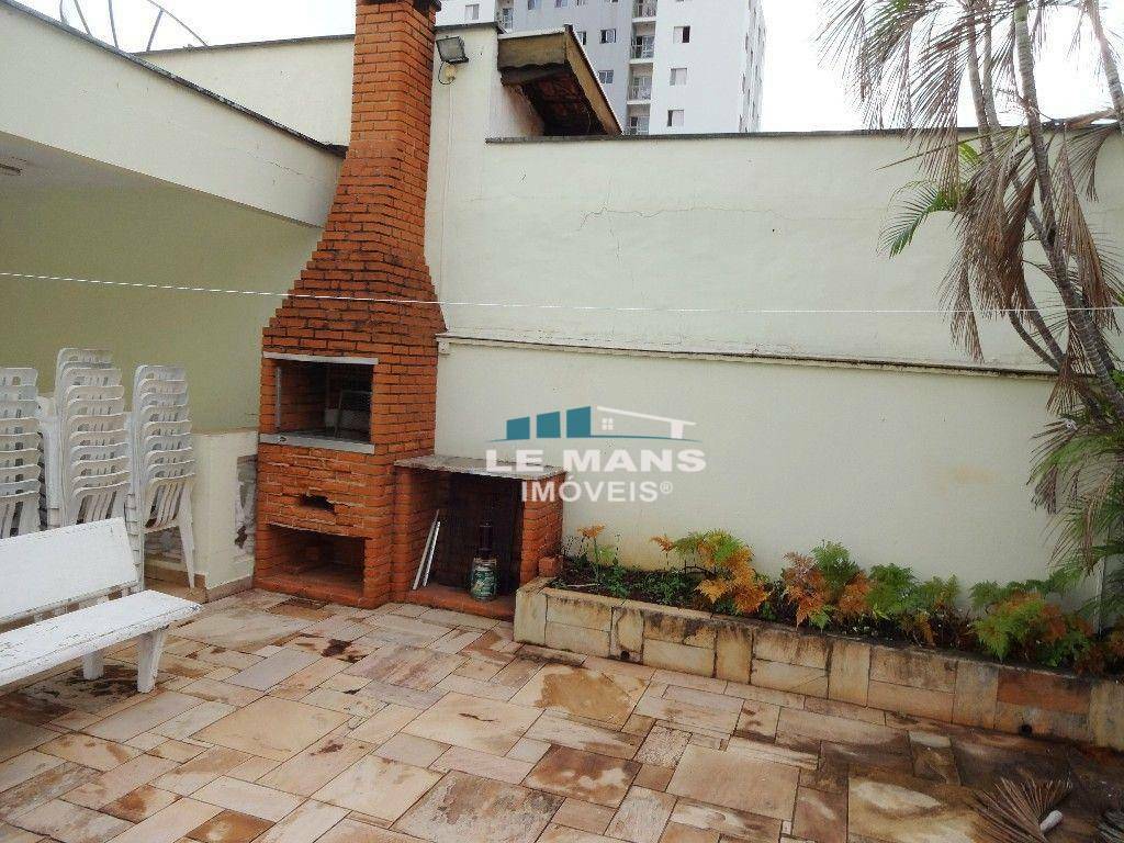 Casa à venda com 3 quartos, 277m² - Foto 34