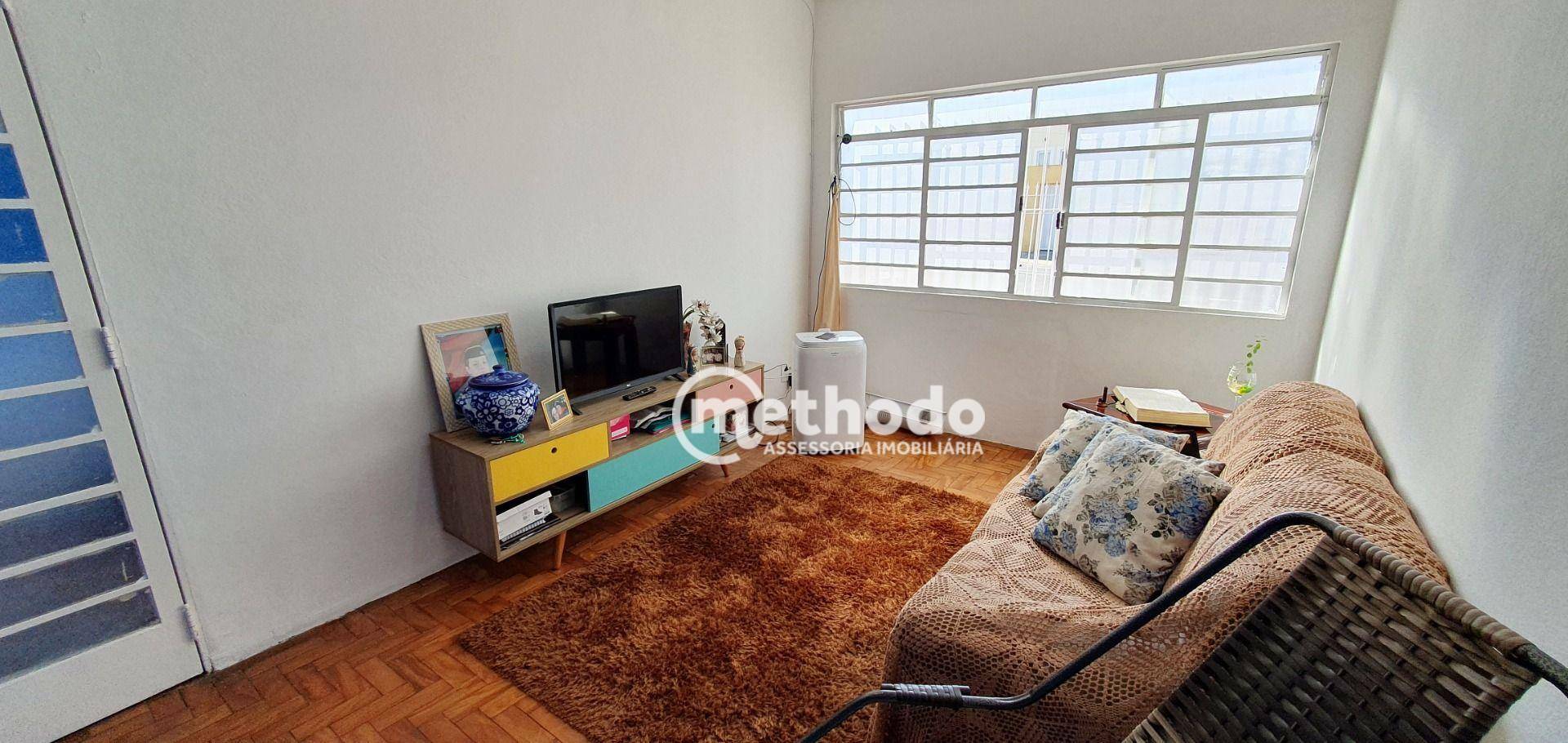 Casa à venda com 2 quartos, 164m² - Foto 3