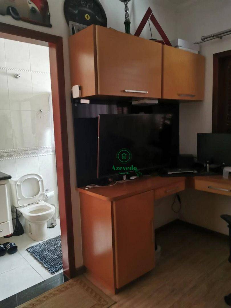 Sobrado à venda com 4 quartos, 220m² - Foto 15