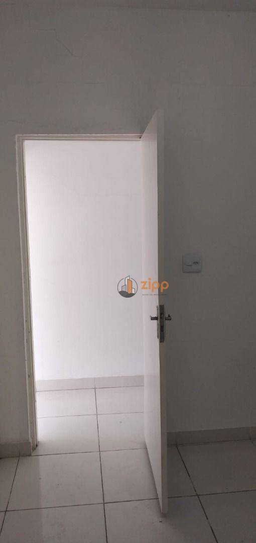 Sobrado para alugar com 2 quartos, 125m² - Foto 11