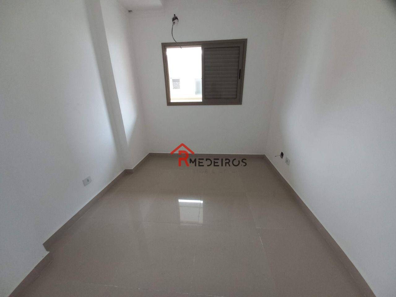 Apartamento à venda com 2 quartos, 69m² - Foto 11