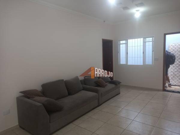 Casa à venda com 3 quartos, 230m² - Foto 10