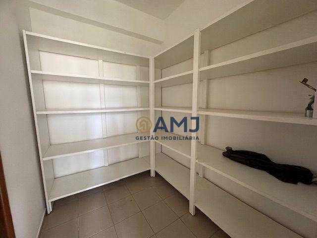 Apartamento para alugar com 4 quartos, 215m² - Foto 24