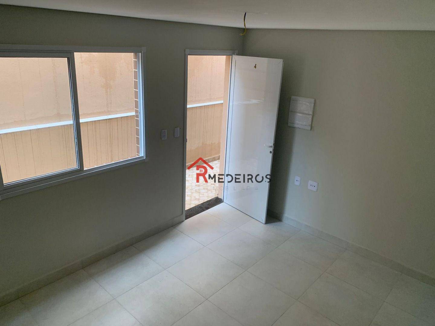 Casa de Condomínio à venda com 2 quartos, 58m² - Foto 3