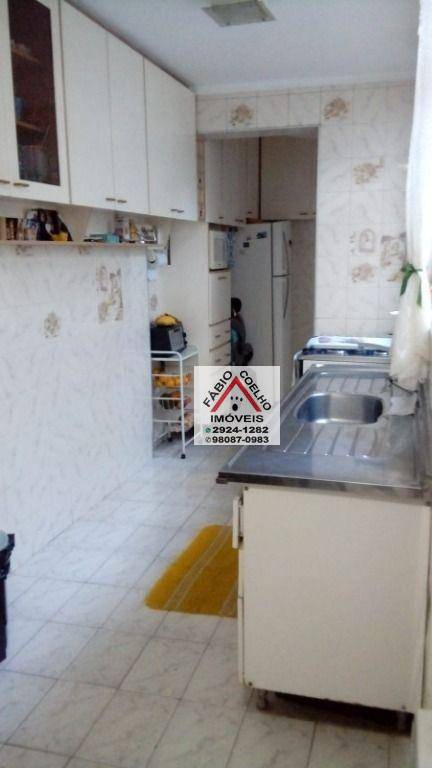 Sobrado à venda com 3 quartos, 100m² - Foto 25