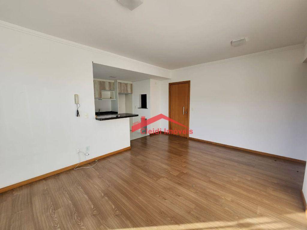 Apartamento para alugar com 2 quartos, 63m² - Foto 3