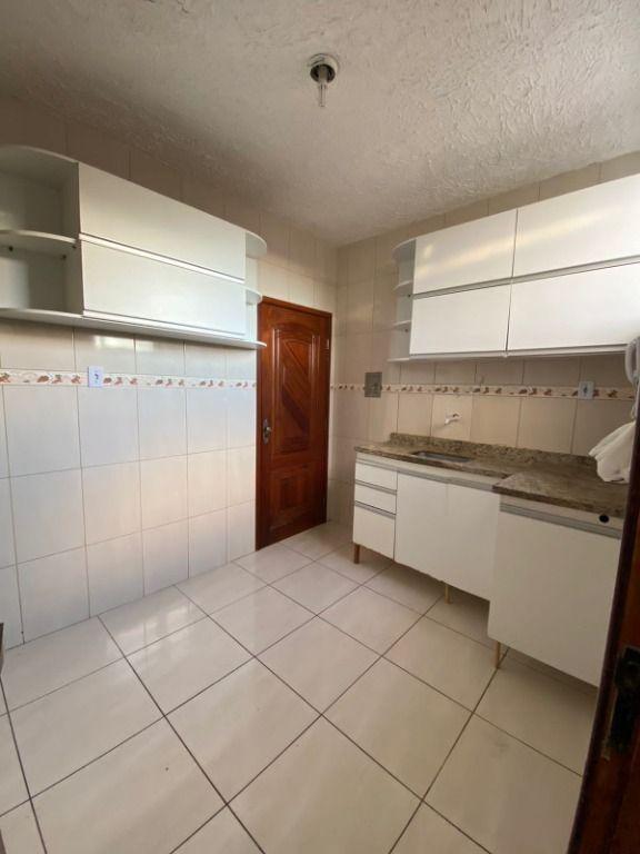 Apartamento à venda com 4 quartos, 100m² - Foto 1