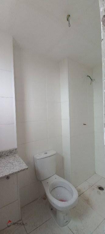 Apartamento à venda com 2 quartos, 77m² - Foto 25