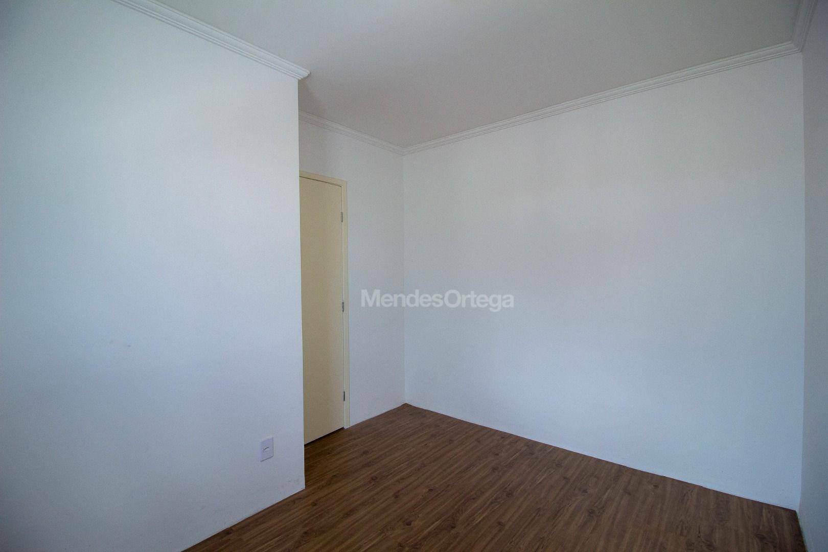 Apartamento à venda com 2 quartos, 50m² - Foto 5