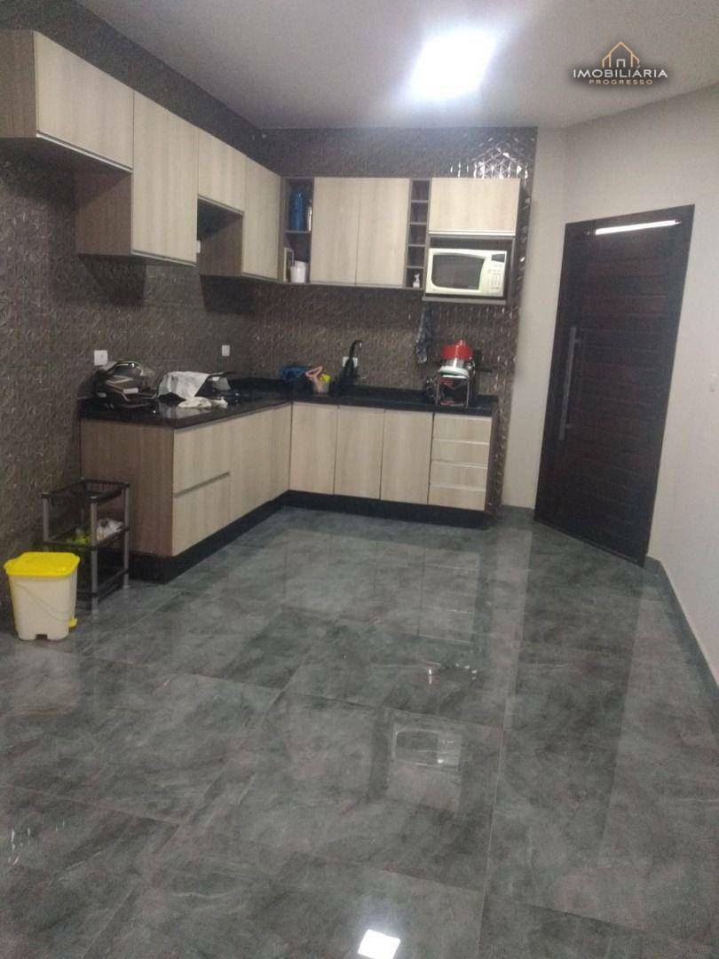 Casa à venda com 3 quartos, 160m² - Foto 16