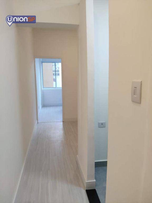 Apartamento à venda com 1 quarto, 33m² - Foto 4