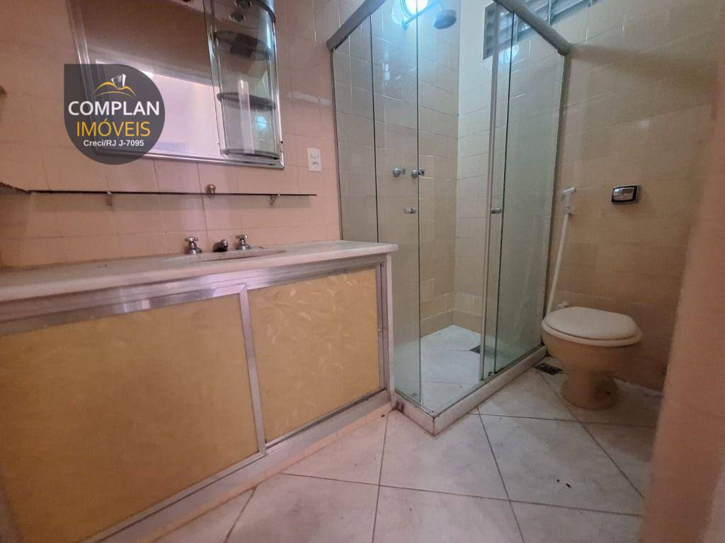 Apartamento à venda com 3 quartos, 160m² - Foto 17