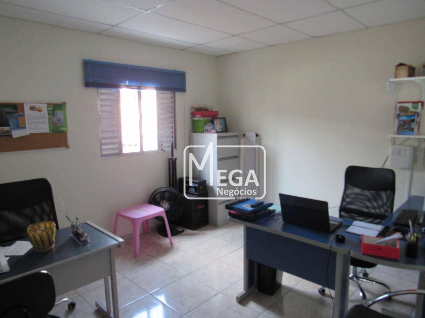 Casa à venda com 4 quartos, 250m² - Foto 24