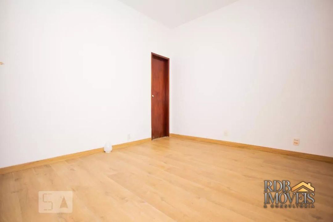 Apartamento à venda com 3 quartos, 130m² - Foto 7