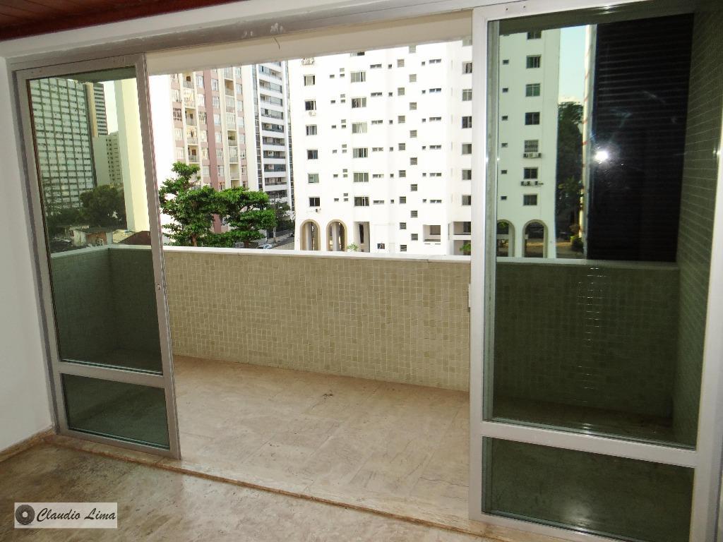 Apartamento à venda com 4 quartos, 200m² - Foto 5