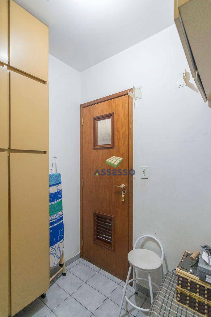 Apartamento à venda com 3 quartos, 149m² - Foto 45